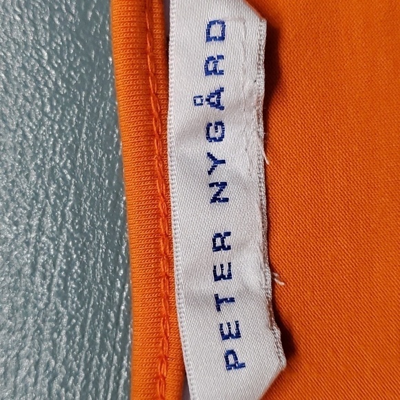 PETER NYGARD, Orange top. Size large Raglan sleeves. Very flattering style. - Picture 7 of 11